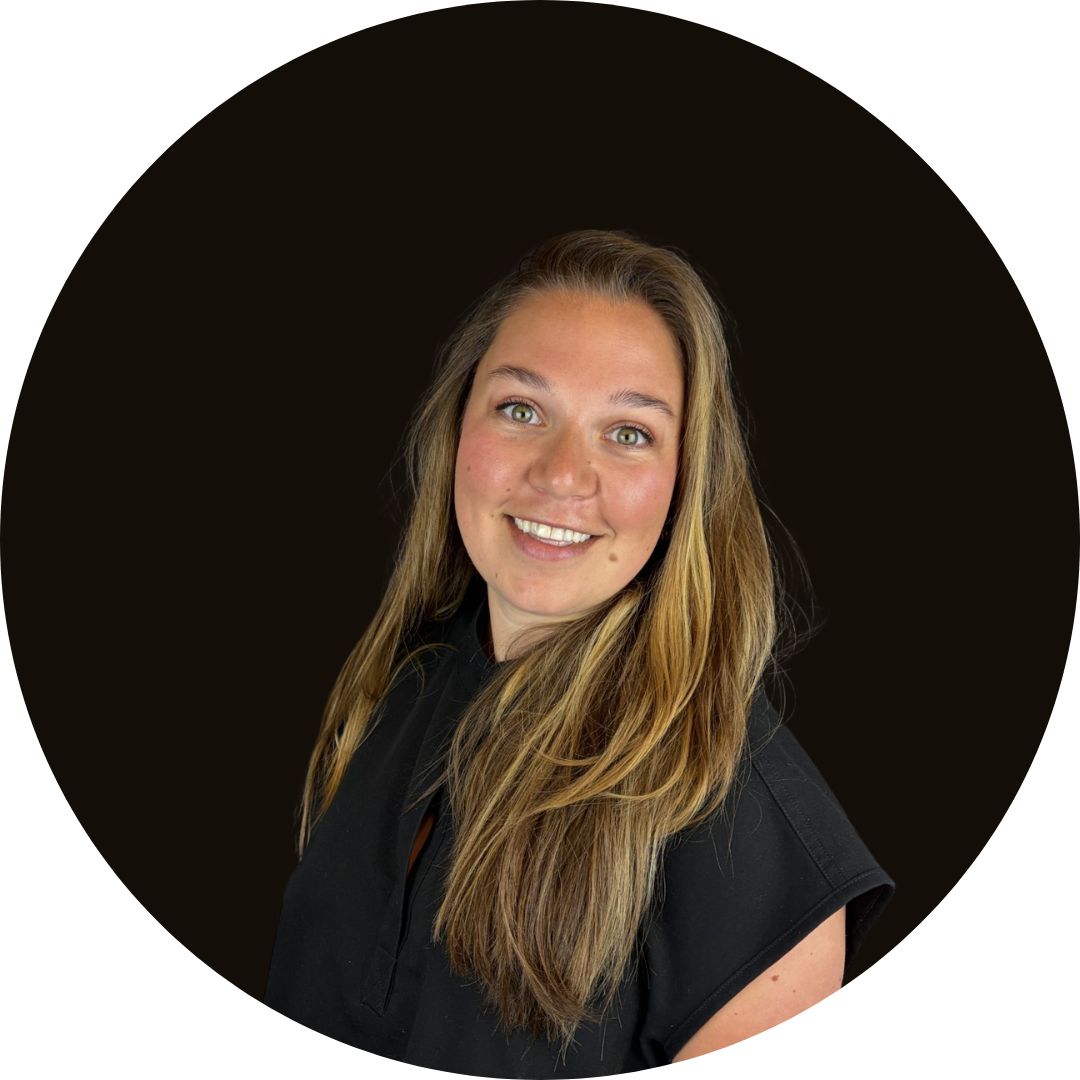 Queens Drive Dental Practice | Olivia Arthur Queens Drive Dental Team 11